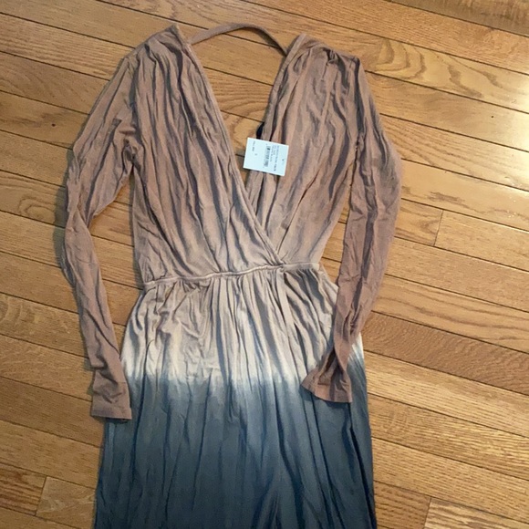 Fraiche by J Maxi Dress long sleeve dip dye open back maxi dress size small 4-6 - Picture 4 of 6